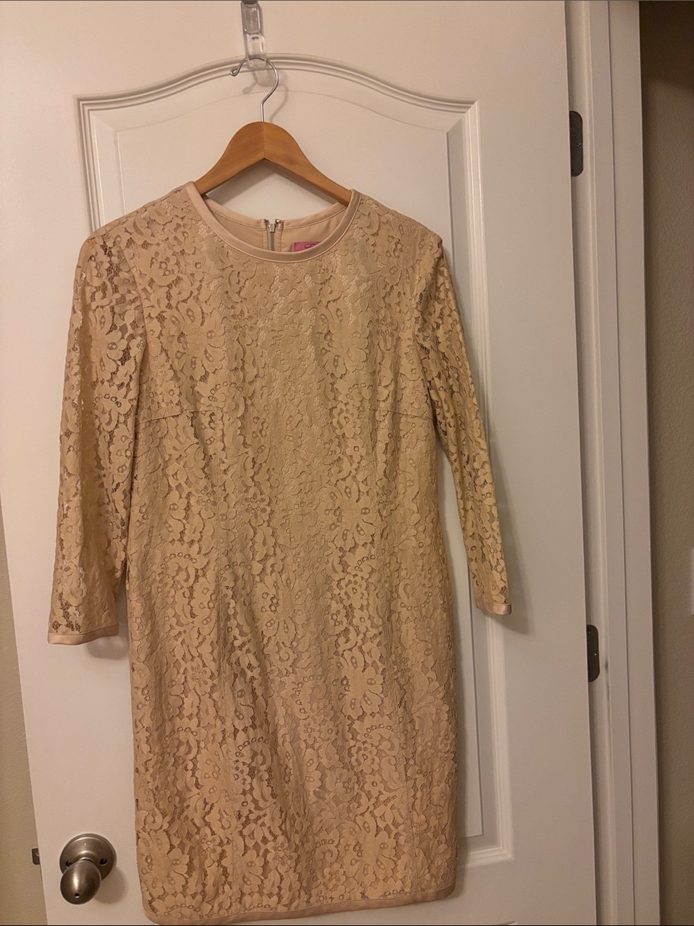 Eliza J Beige Lace Long Sleeve Shift Dress